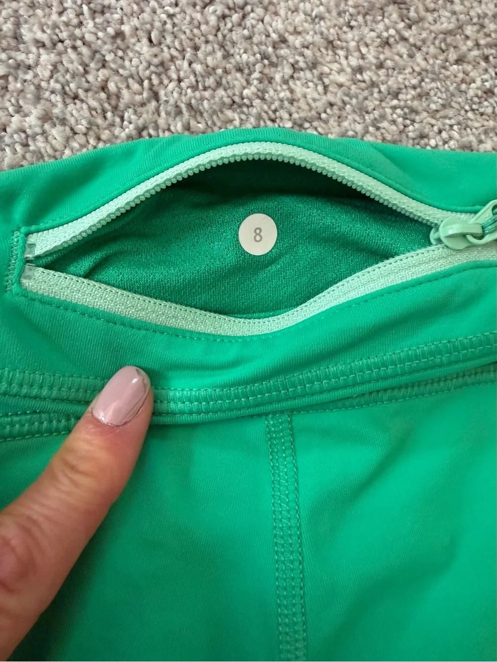 Lululemon green capri leggings
